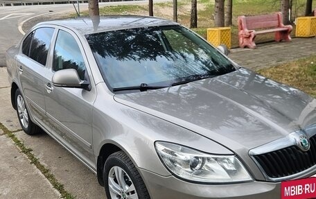 Skoda Octavia, 2011 год, 725 000 рублей, 2 фотография