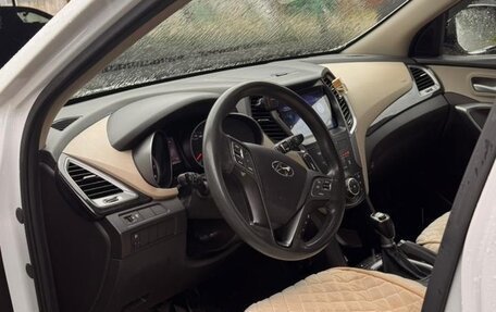 Hyundai Santa Fe III рестайлинг, 2014 год, 1 600 000 рублей, 3 фотография