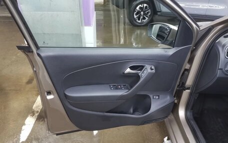 Volkswagen Polo VI (EU Market), 2019 год, 1 300 000 рублей, 20 фотография