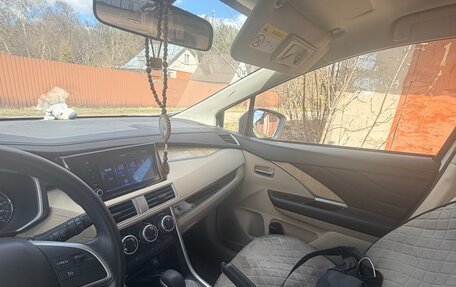 Mitsubishi Xpander, 2023 год, 2 600 000 рублей, 9 фотография