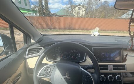 Mitsubishi Xpander, 2023 год, 2 600 000 рублей, 7 фотография