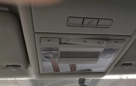 Volkswagen Polo VI (EU Market), 2019 год, 1 300 000 рублей, 28 фотография