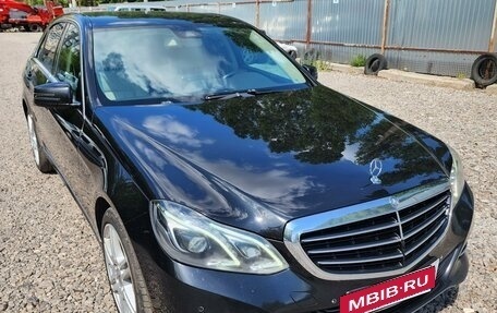 Mercedes-Benz E-Класс, 2014 год, 1 820 000 рублей, 12 фотография