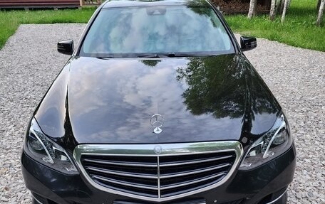 Mercedes-Benz E-Класс, 2014 год, 1 820 000 рублей, 14 фотография