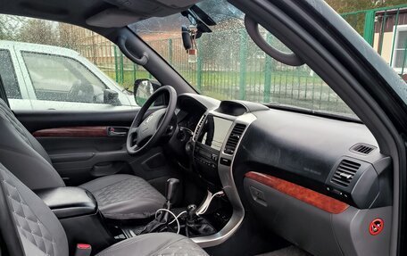 Toyota Land Cruiser Prado 120 рестайлинг, 2006 год, 1 810 000 рублей, 7 фотография