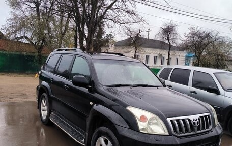 Toyota Land Cruiser Prado 120 рестайлинг, 2006 год, 1 810 000 рублей, 2 фотография