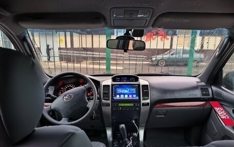 Toyota Land Cruiser Prado 120 рестайлинг, 2006 год, 1 810 000 рублей, 9 фотография