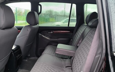 Toyota Land Cruiser Prado 120 рестайлинг, 2006 год, 1 810 000 рублей, 14 фотография