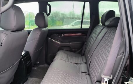 Toyota Land Cruiser Prado 120 рестайлинг, 2006 год, 1 810 000 рублей, 13 фотография