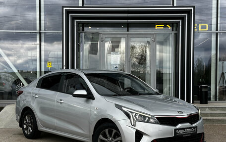 KIA Rio IV, 2021 год, 1 629 000 рублей, 3 фотография