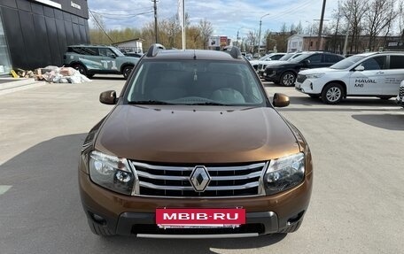 Renault Duster I рестайлинг, 2014 год, 990 000 рублей, 2 фотография
