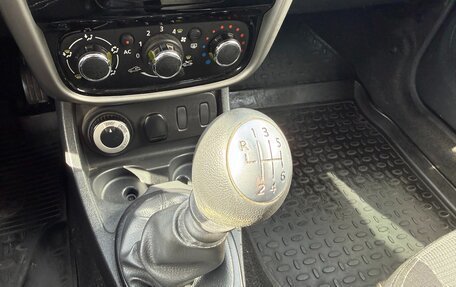 Renault Duster I рестайлинг, 2014 год, 990 000 рублей, 18 фотография