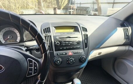 KIA cee'd I рестайлинг, 2007 год, 600 000 рублей, 14 фотография