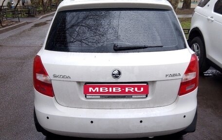 Skoda Fabia II, 2013 год, 730 000 рублей, 2 фотография