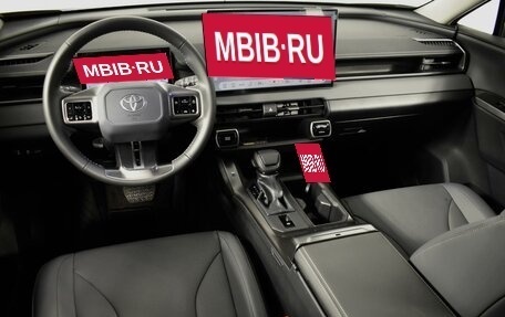 Toyota RAV4, 2026 год, 4 095 000 рублей, 6 фотография