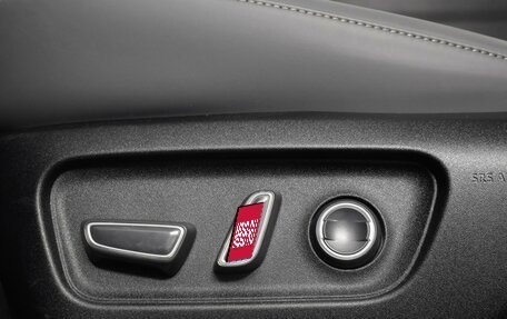 Toyota RAV4, 2026 год, 4 095 000 рублей, 29 фотография