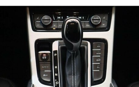 Geely Atlas I, 2021 год, 1 689 000 рублей, 11 фотография