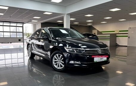 Volkswagen Passat B8 рестайлинг, 2017 год, 1 795 000 рублей, 5 фотография