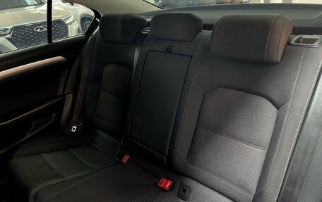 Volkswagen Passat B8 рестайлинг, 2017 год, 1 795 000 рублей, 10 фотография