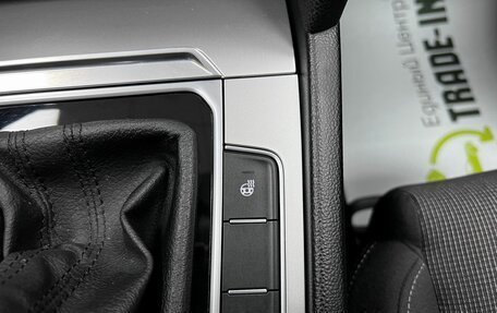 Volkswagen Passat B8 рестайлинг, 2017 год, 1 795 000 рублей, 23 фотография