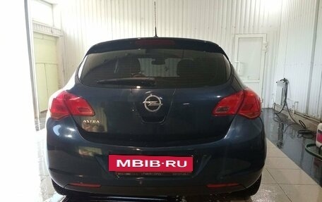 Opel Astra J, 2011 год, 655 000 рублей, 5 фотография