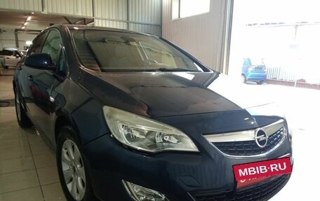 Opel Astra J, 2011 год, 655 000 рублей, 3 фотография