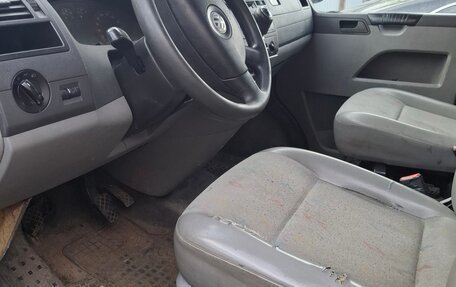 Volkswagen Transporter T5 рестайлинг, 2008 год, 488 000 рублей, 7 фотография