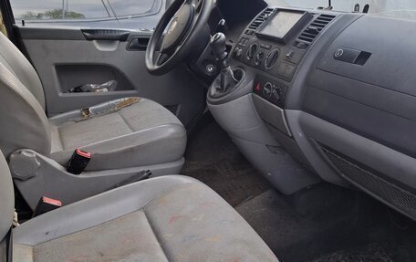 Volkswagen Transporter T5 рестайлинг, 2008 год, 488 000 рублей, 9 фотография