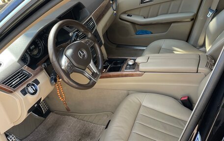 Mercedes-Benz E-Класс, 2012 год, 1 800 000 рублей, 5 фотография