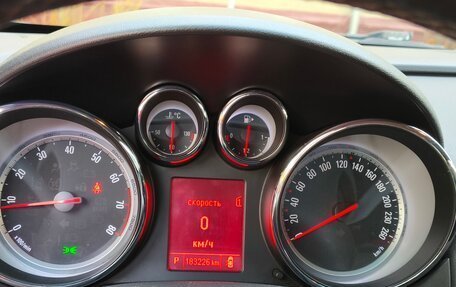 Opel Astra J, 2012 год, 650 000 рублей, 13 фотография