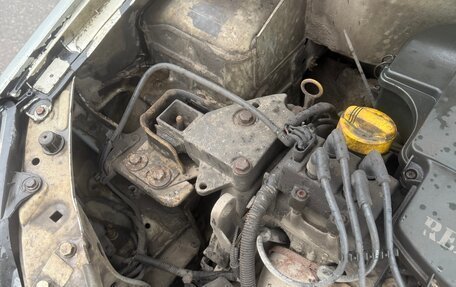 Renault Symbol I, 2003 год, 99 000 рублей, 8 фотография