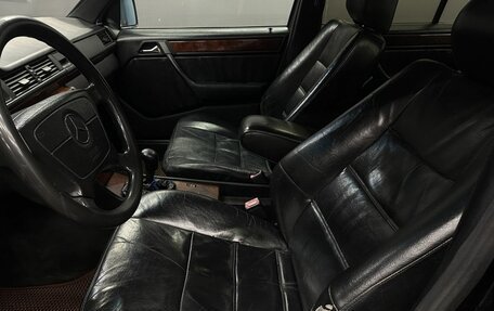 Mercedes-Benz E-Класс, 1994 год, 529 999 рублей, 6 фотография