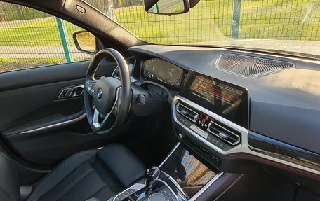 BMW 3 серия, 2021 год, 4 100 000 рублей, 12 фотография