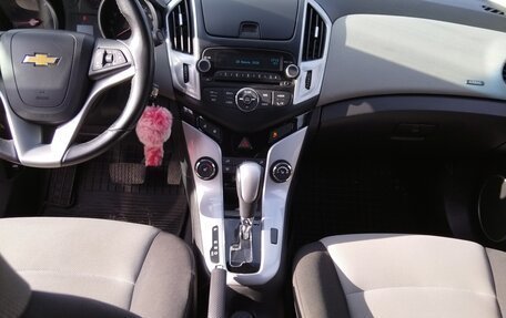 Chevrolet Cruze II, 2014 год, 825 000 рублей, 2 фотография