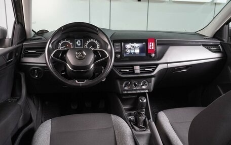 Skoda Rapid II, 2020 год, 1 499 000 рублей, 6 фотография