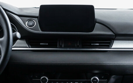 Mazda 6, 2019 год, 2 450 000 рублей, 13 фотография