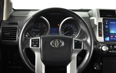 Toyota Land Cruiser Prado 150 рестайлинг 2, 2015 год, 3 855 400 рублей, 12 фотография