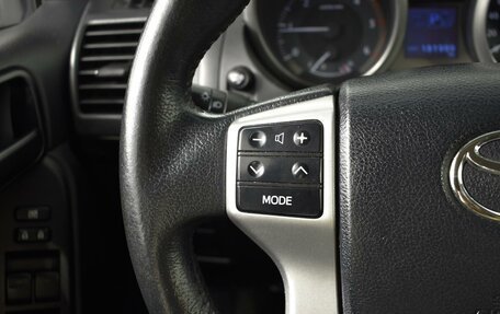 Toyota Land Cruiser Prado 150 рестайлинг 2, 2015 год, 3 855 400 рублей, 14 фотография