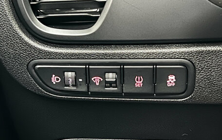 KIA Rio IV, 2020 год, 1 900 000 рублей, 9 фотография