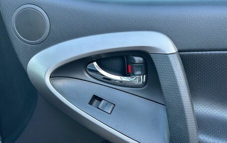 Toyota RAV4, 2008 год, 1 150 000 рублей, 21 фотография