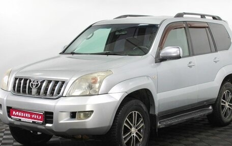 Toyota Land Cruiser Prado 120 рестайлинг, 2006 год, 1 690 000 рублей, 1 фотография