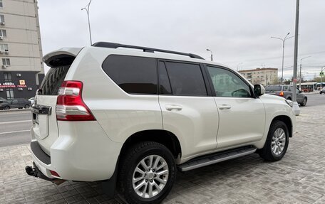 Toyota Land Cruiser Prado 150 рестайлинг 2, 2016 год, 4 500 000 рублей, 5 фотография