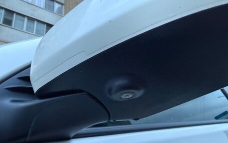 Toyota Land Cruiser Prado 150 рестайлинг 2, 2016 год, 4 500 000 рублей, 17 фотография