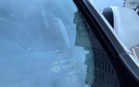 Toyota Land Cruiser Prado 150 рестайлинг 2, 2016 год, 4 500 000 рублей, 15 фотография