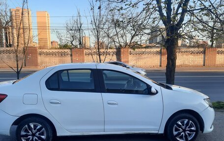 Renault Logan II, 2015 год, 480 000 рублей, 3 фотография