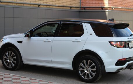 Land Rover Discovery Sport I рестайлинг, 2017 год, 2 550 000 рублей, 8 фотография
