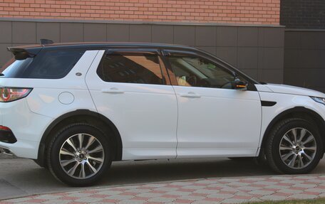 Land Rover Discovery Sport I рестайлинг, 2017 год, 2 550 000 рублей, 23 фотография