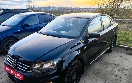 Volkswagen Polo VI (EU Market), 2015 год, 1 100 000 рублей, 2 фотография