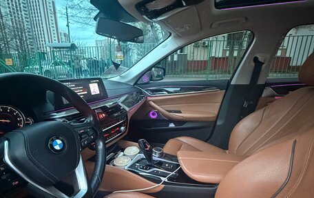 BMW 5 серия, 2018 год, 3 700 000 рублей, 8 фотография