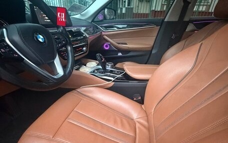 BMW 5 серия, 2018 год, 3 700 000 рублей, 9 фотография